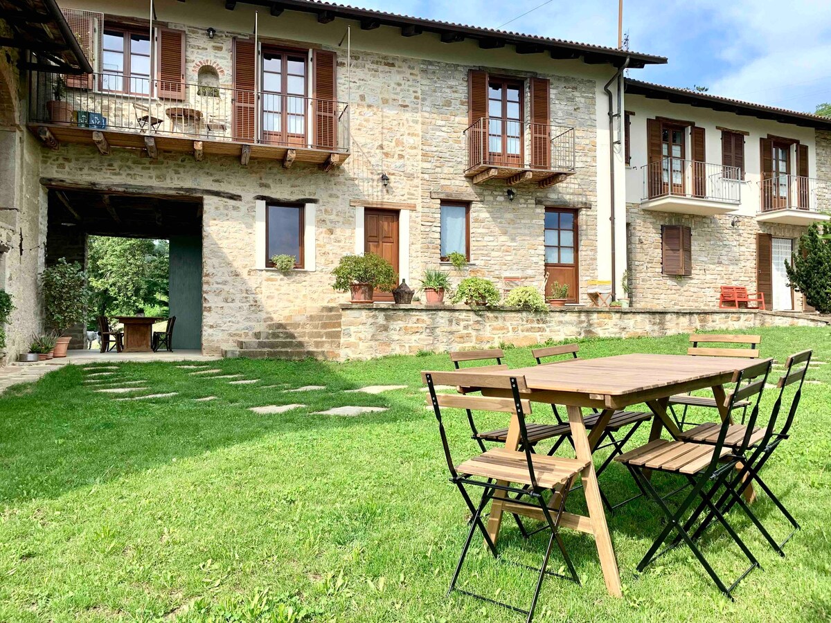 Cascina Villa - Casa di campagna tra le nocciole