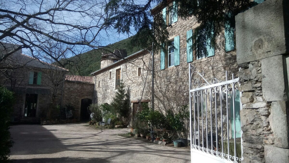 Gîte "le pêcheur", Château de Colombières, 4*