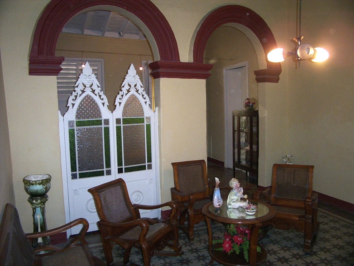 Casa colonial, a pocos pasos del centro de Bayamo