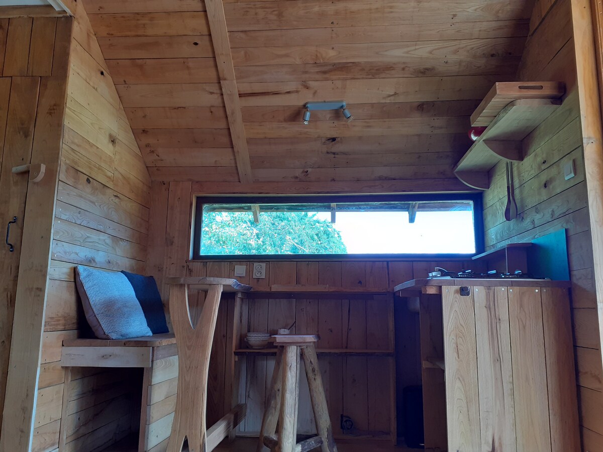 Le Nid ，鸟类行业的小木屋