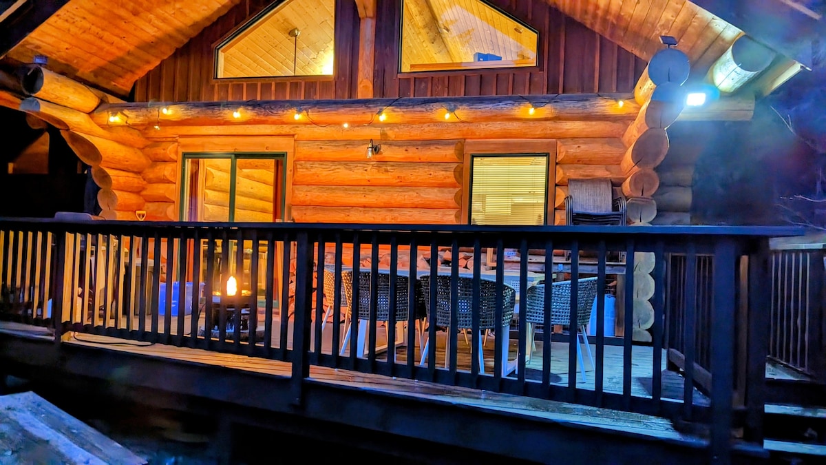 Relaxing 2 bed Log Cabin In the Stunning Nature