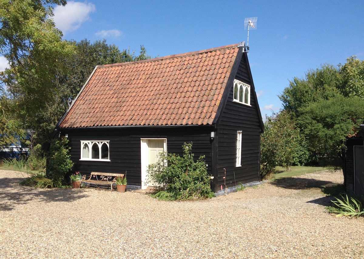 Hedgerow Barn, Great Green, Thurston, Suffolk