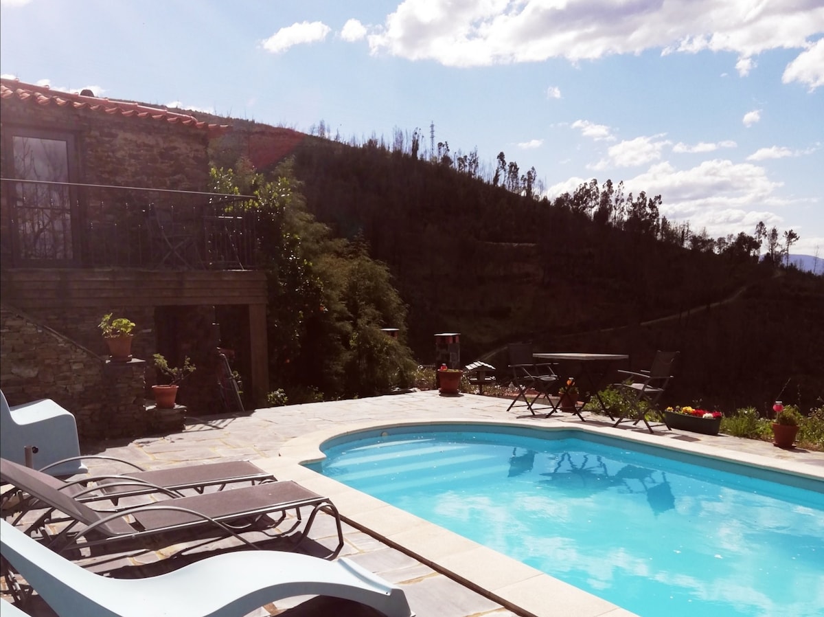Bela Vista Alqueve -带私人泳池的房子