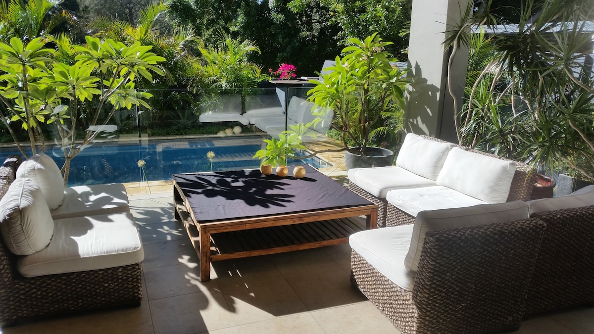 Scarborough Tropical Retreat Luxury Villa