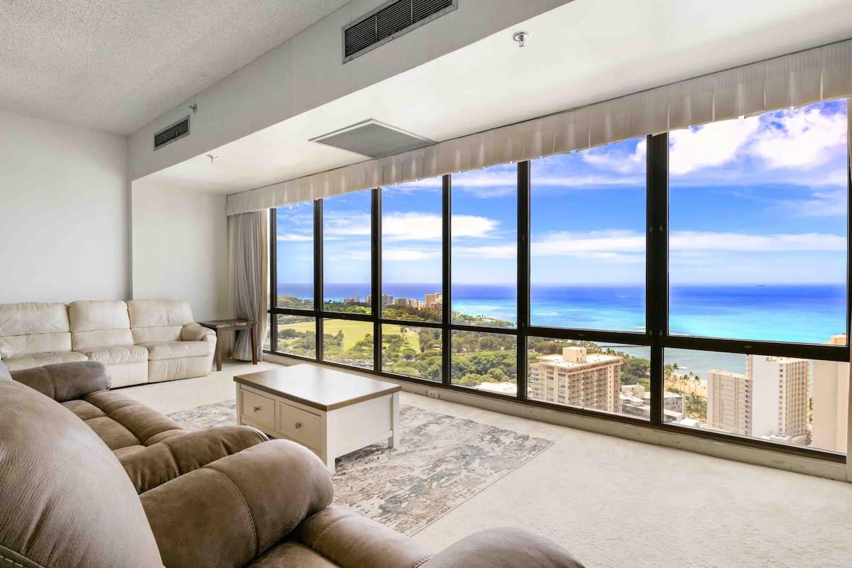 Incredible Ocean View 2 BR Penthouse +Free Parking