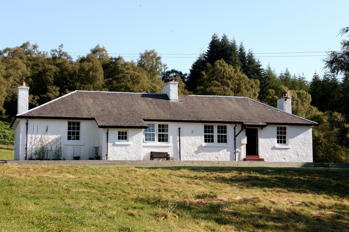 Cottage 4, Knockie Estate, Loch Ness, Whitebridge