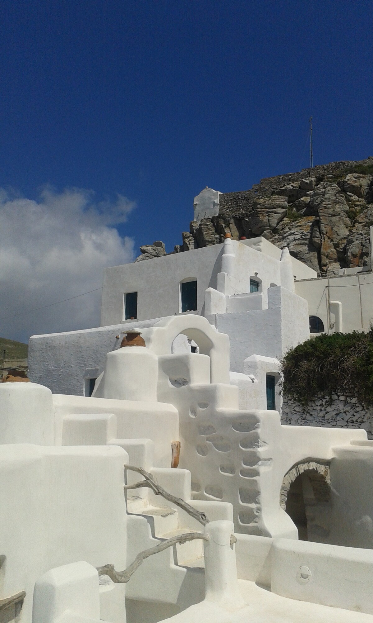 Doukenio传统石屋，位于Chora Amorgos