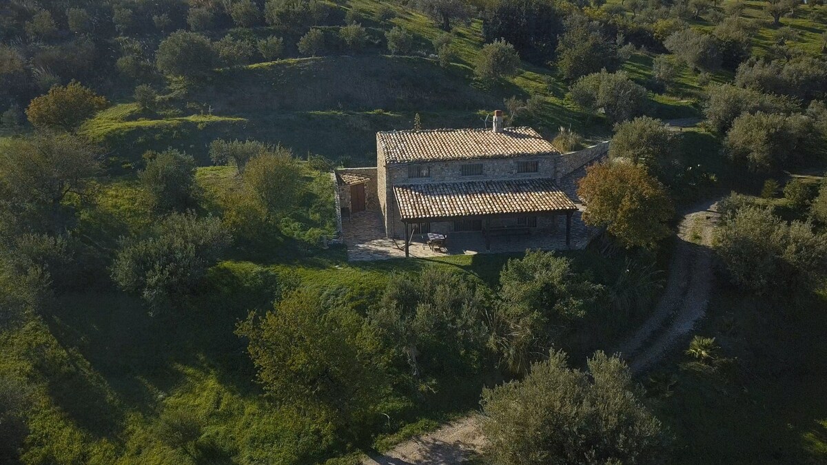 Casa Margherita near Cefalù with private big pool