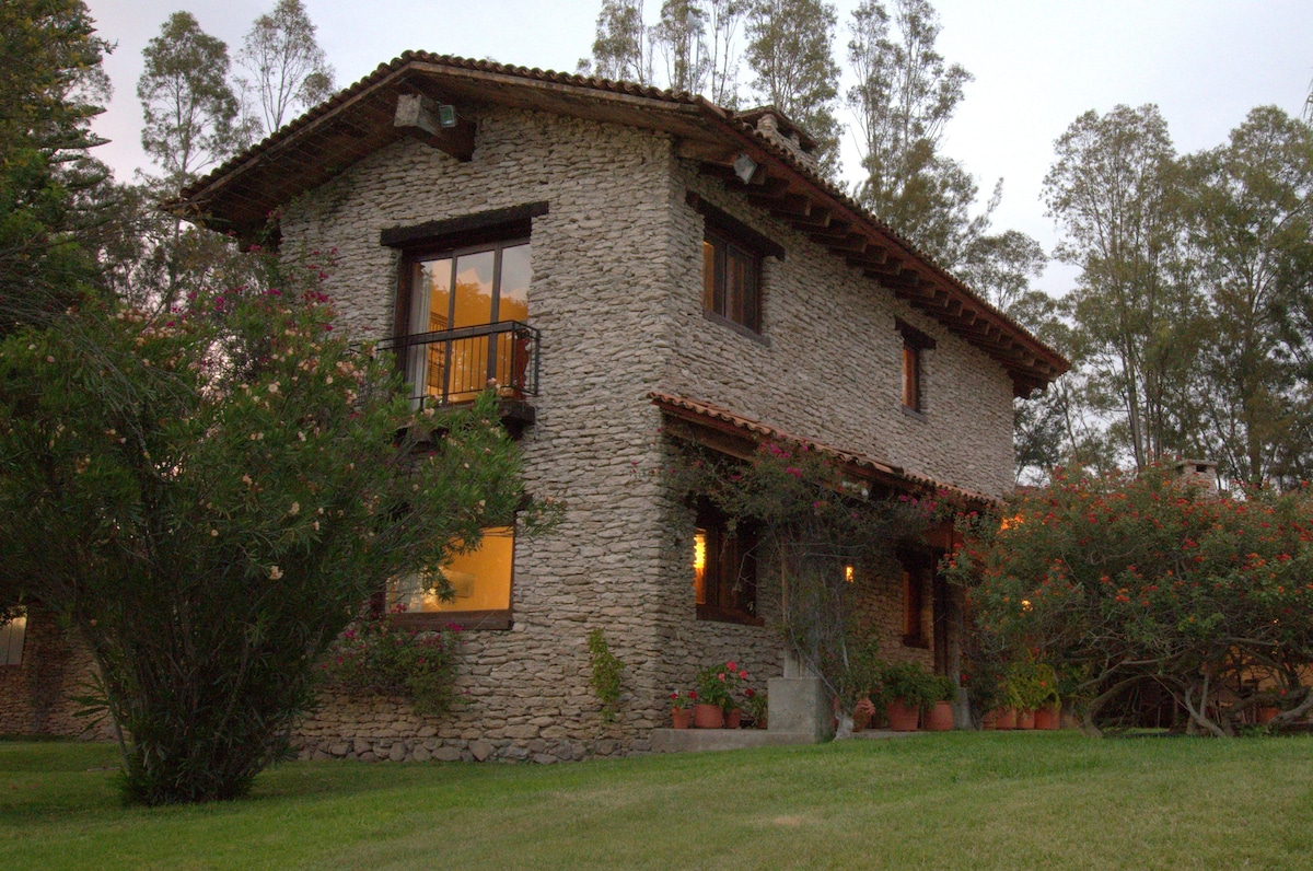 Casa de Campo El Tikal with Agua Termal