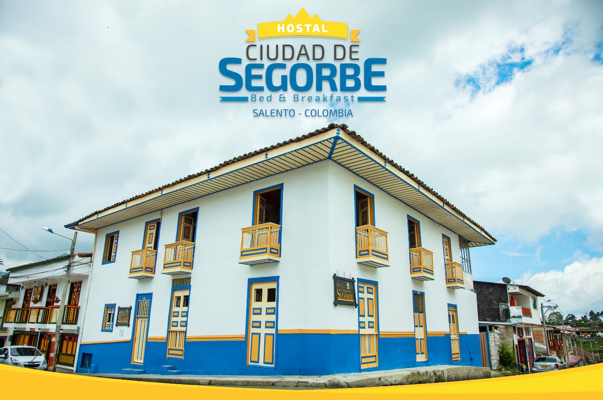 Habitación Triple Privada Hostal Ciudad de Segorbe