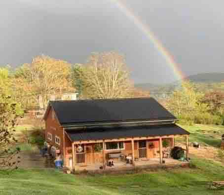 Nestle Inn - close to Floyd's Famous Jamboree!