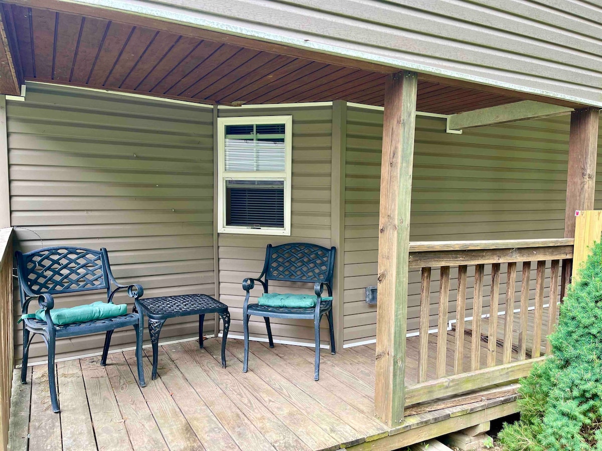 Quiet Retreat in Amish country