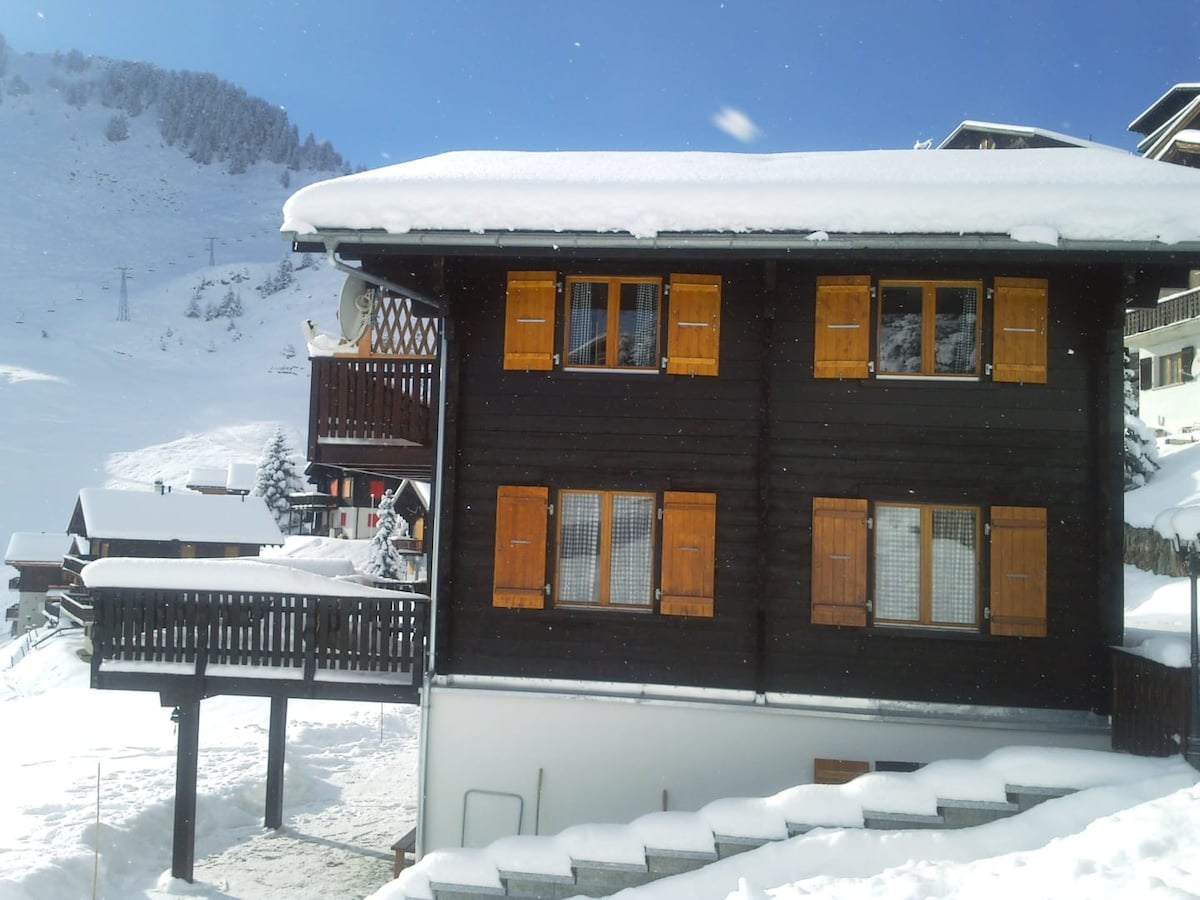 Chalet Valaisia, Riederalp  Superior Apartment