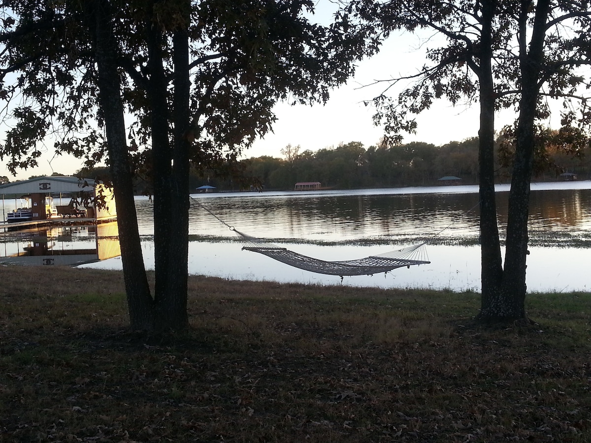 Lake Fork Bunk Barn w/Lodging