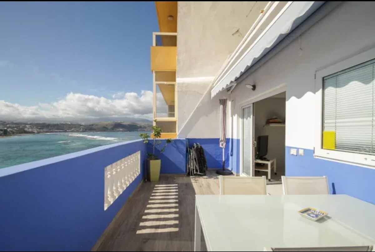 Las Canteras playa. Apartamento primera línea