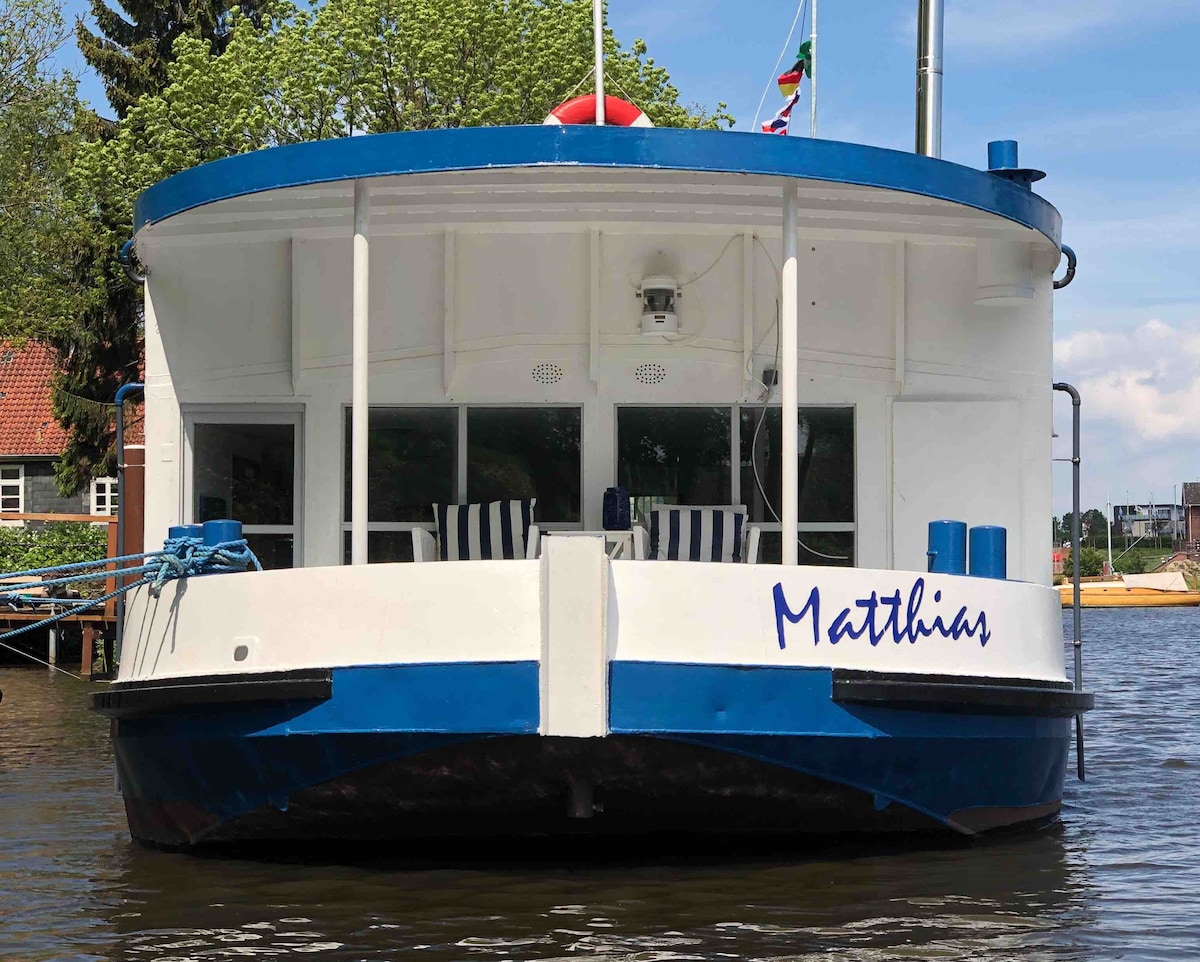 Hausboot „Matthias“