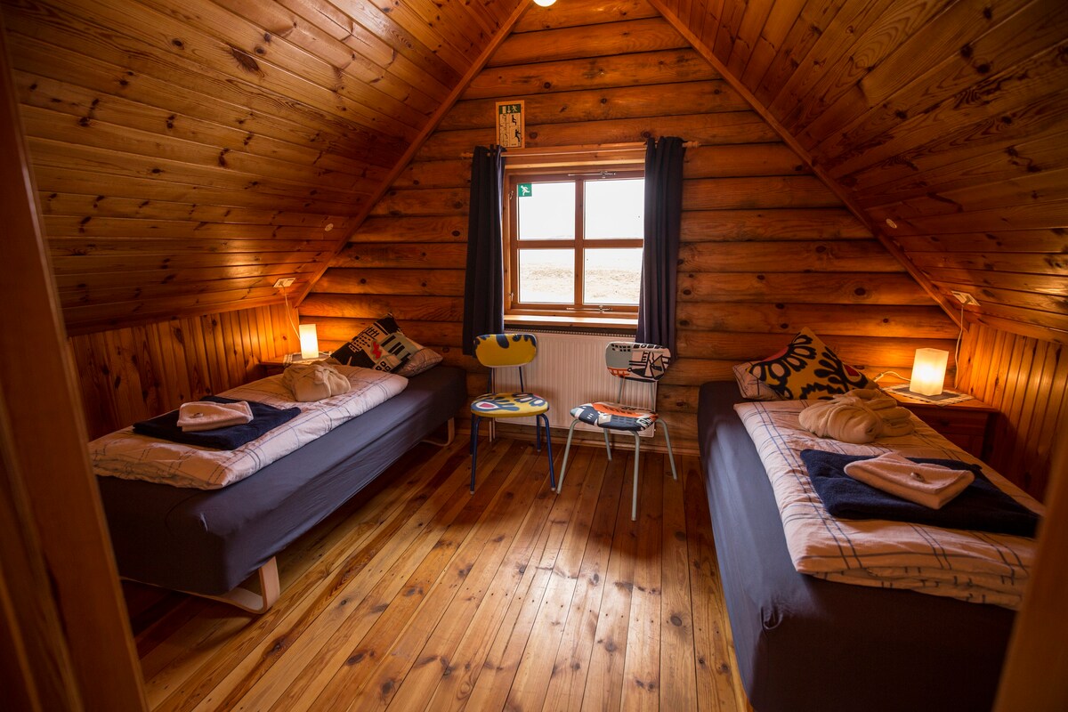 Log house in North Iceland - Hestasport Cottages