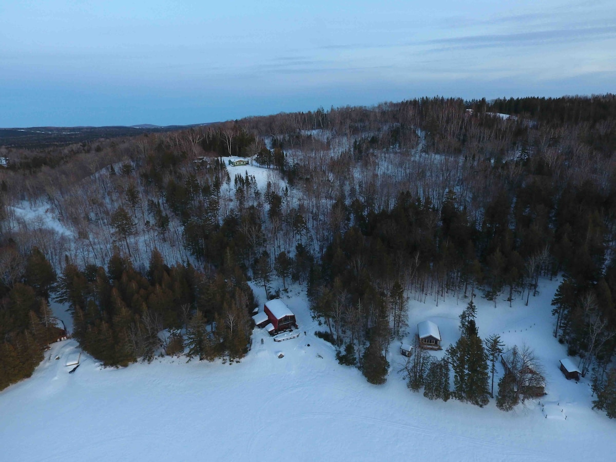 Winter at Taffy Lake