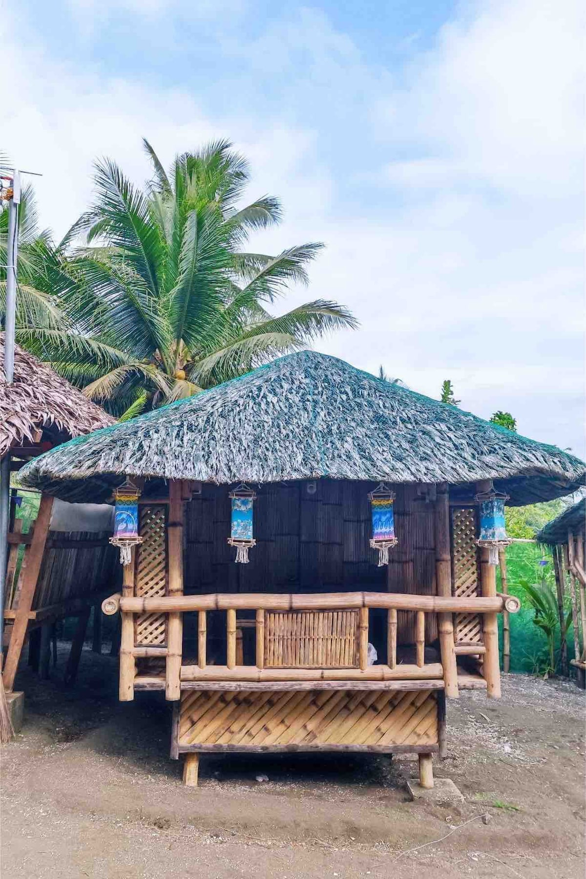 海滩度假村可爱的竹屋