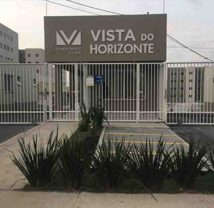 Apartamento 2 Quartos c/ 1  Vaga de Estacionamento