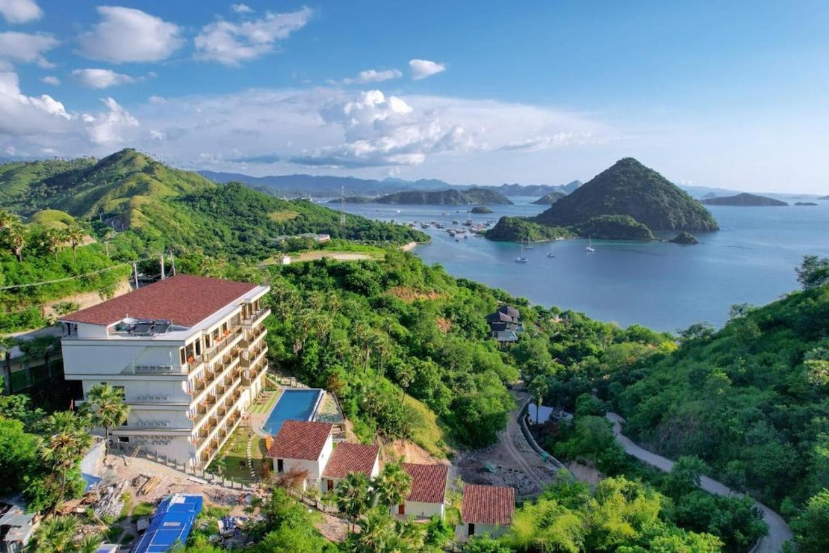 Labuan Bajo 1豪华早餐泳池海景