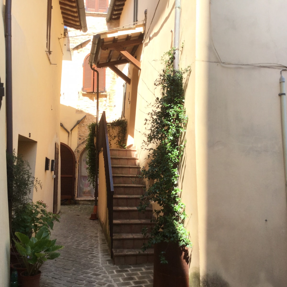 Foligno. Casa nel castello medievale di St.Eraclio