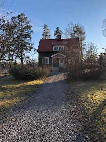 Södra Allmänningbo的民宿