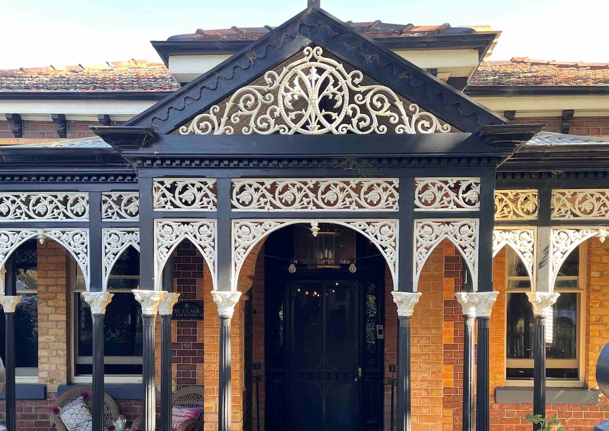 "St Clair" - Grand Victorian - Moonee Ponds