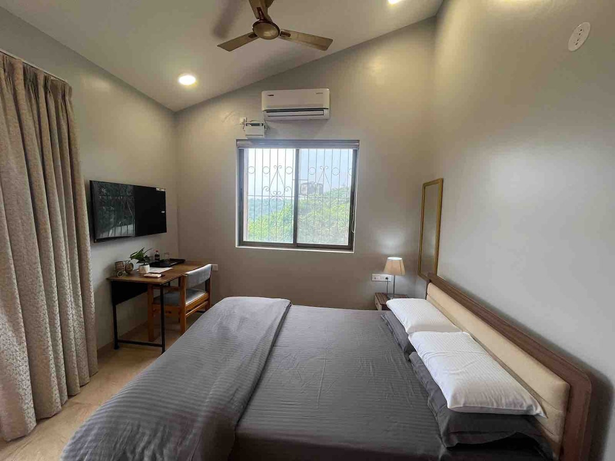 Srabani’s Stay room in Goa Porvorim