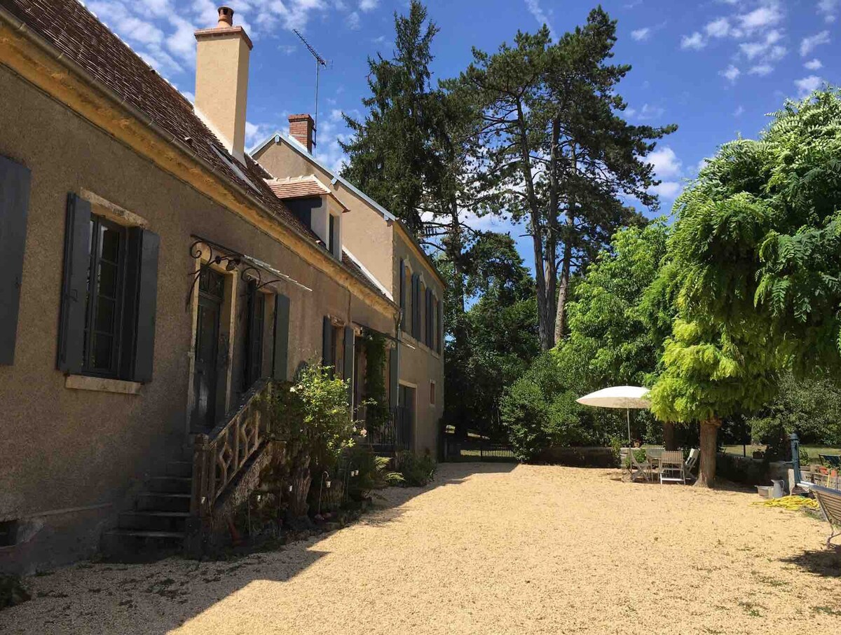 Maison d’hôtes La Perrière La grande chambre