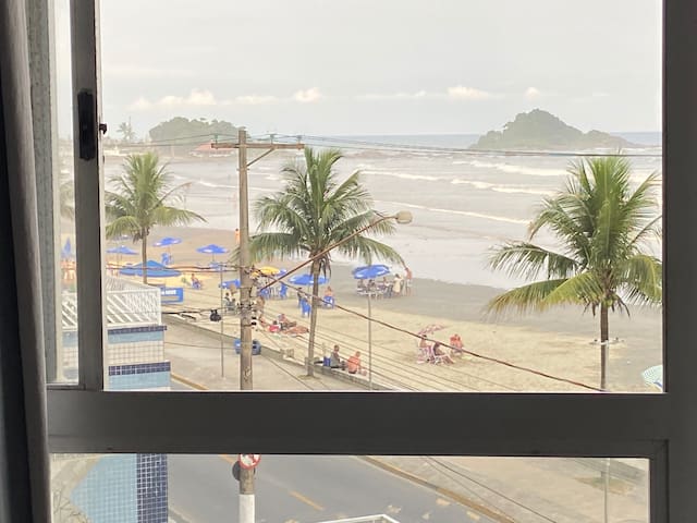 Praia dos Sonhos, Itanhaém的民宿