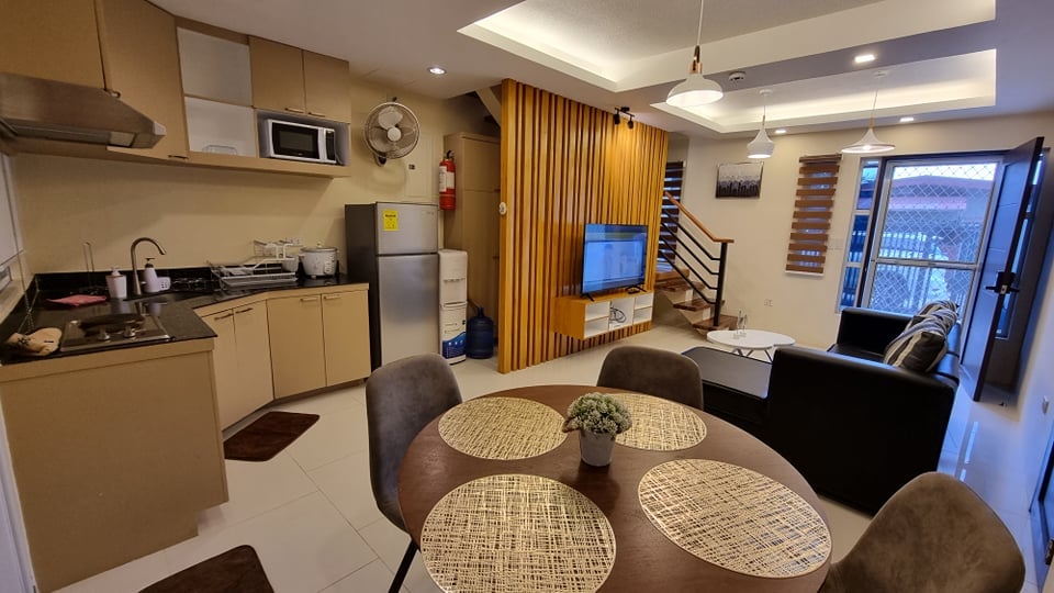 Tacloban Pads & Apartment （现代2层单元4 ）