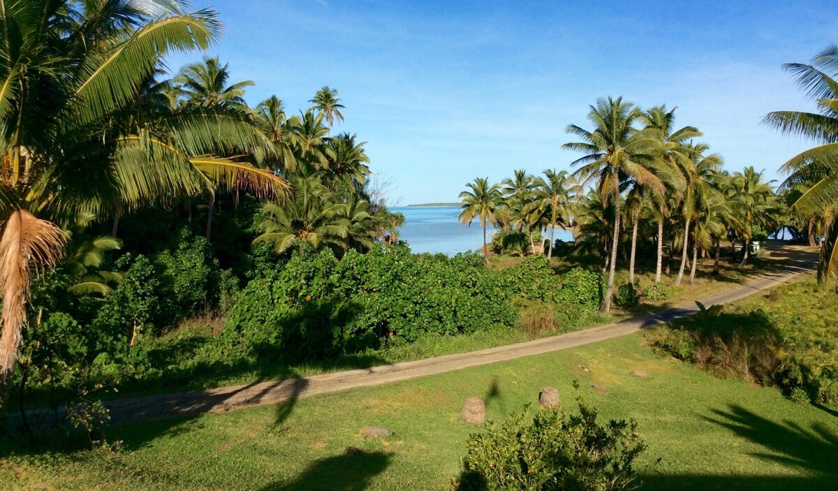 Aroko on Aitutaki.