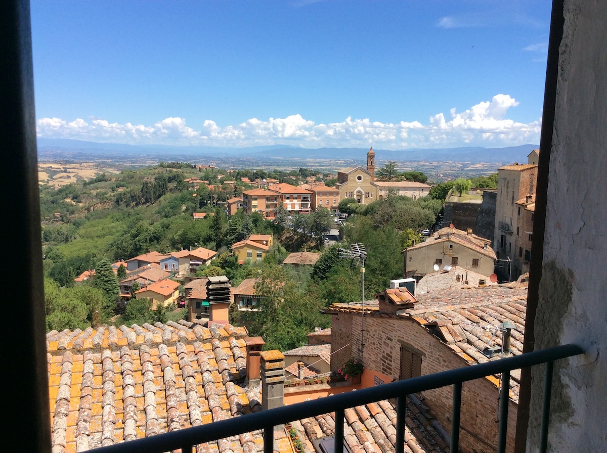 Montepulciano Downtown Storico