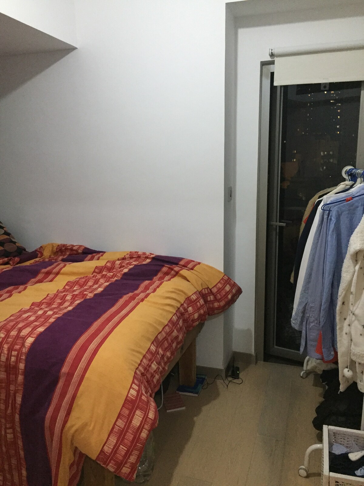 Modern Appartement with balcony in Sai Ying Pun