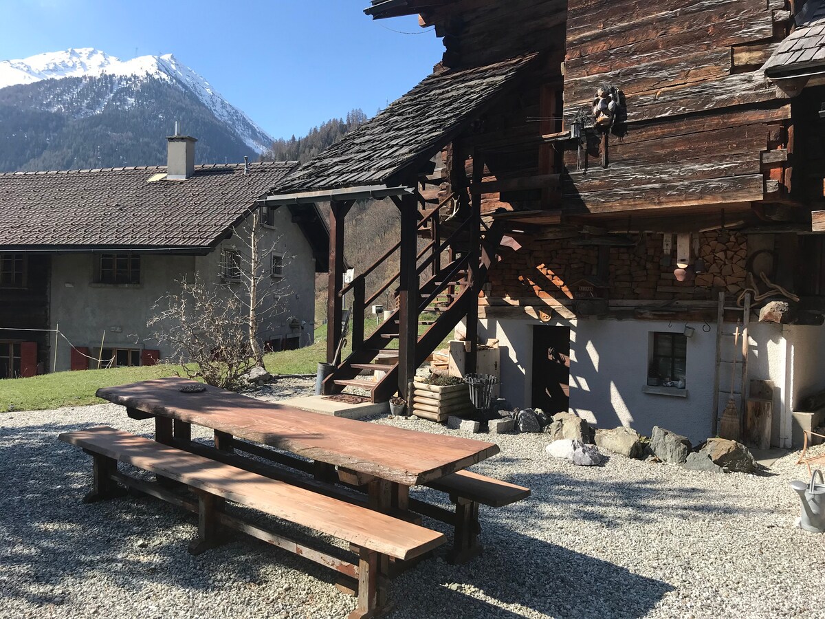 Grimentz/St-Jean单间公寓的住宿加早餐