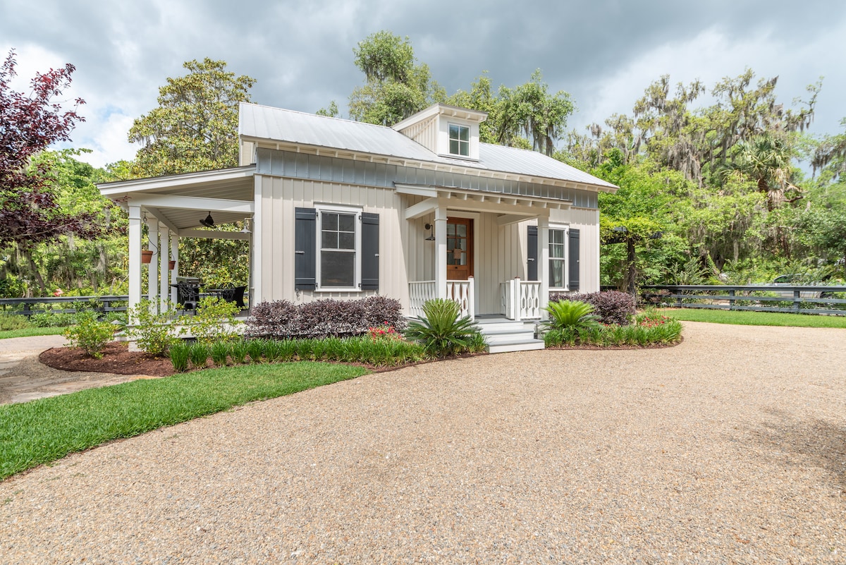 Riverfront Cedar Bluff Cottage Old Town Bluffton