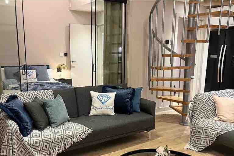 City Centre Luxe 3Bed & 3bath M1