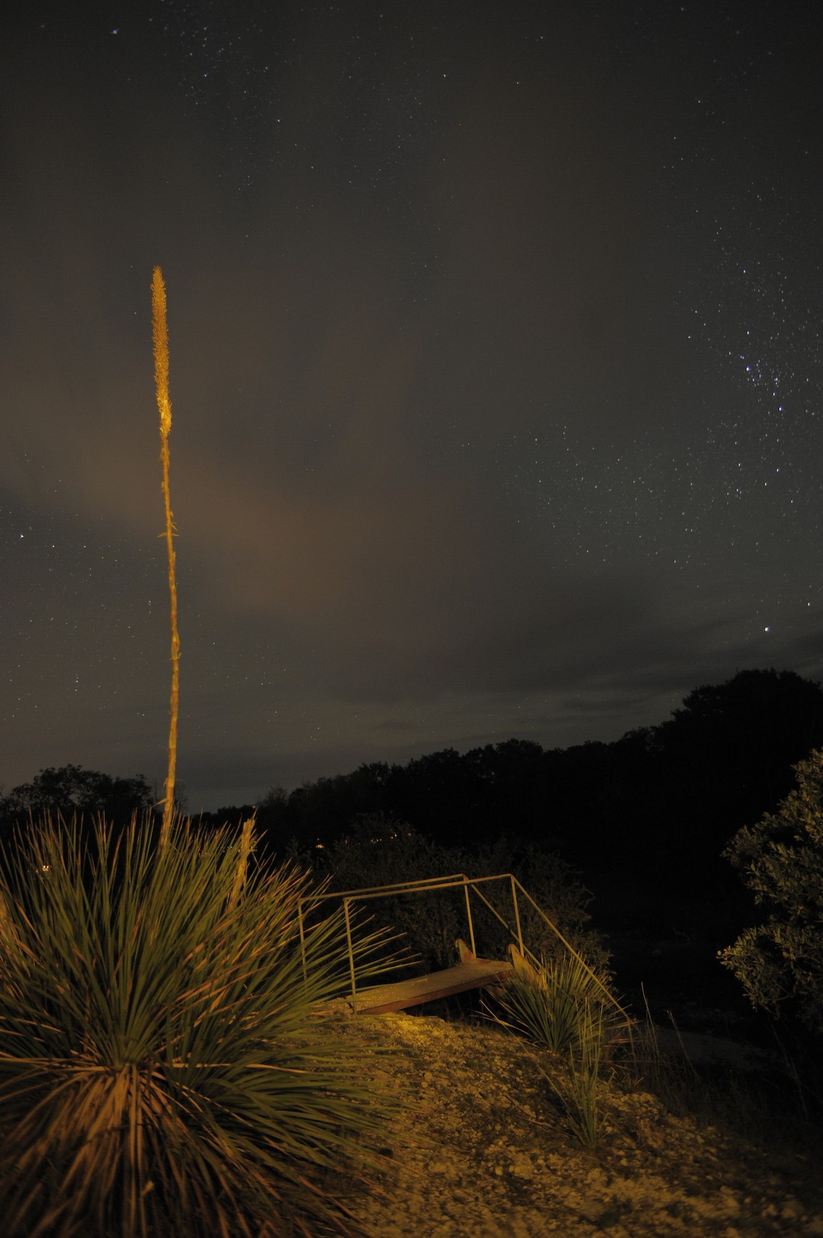 Nonnie 's Cabin, Leakey, Texas