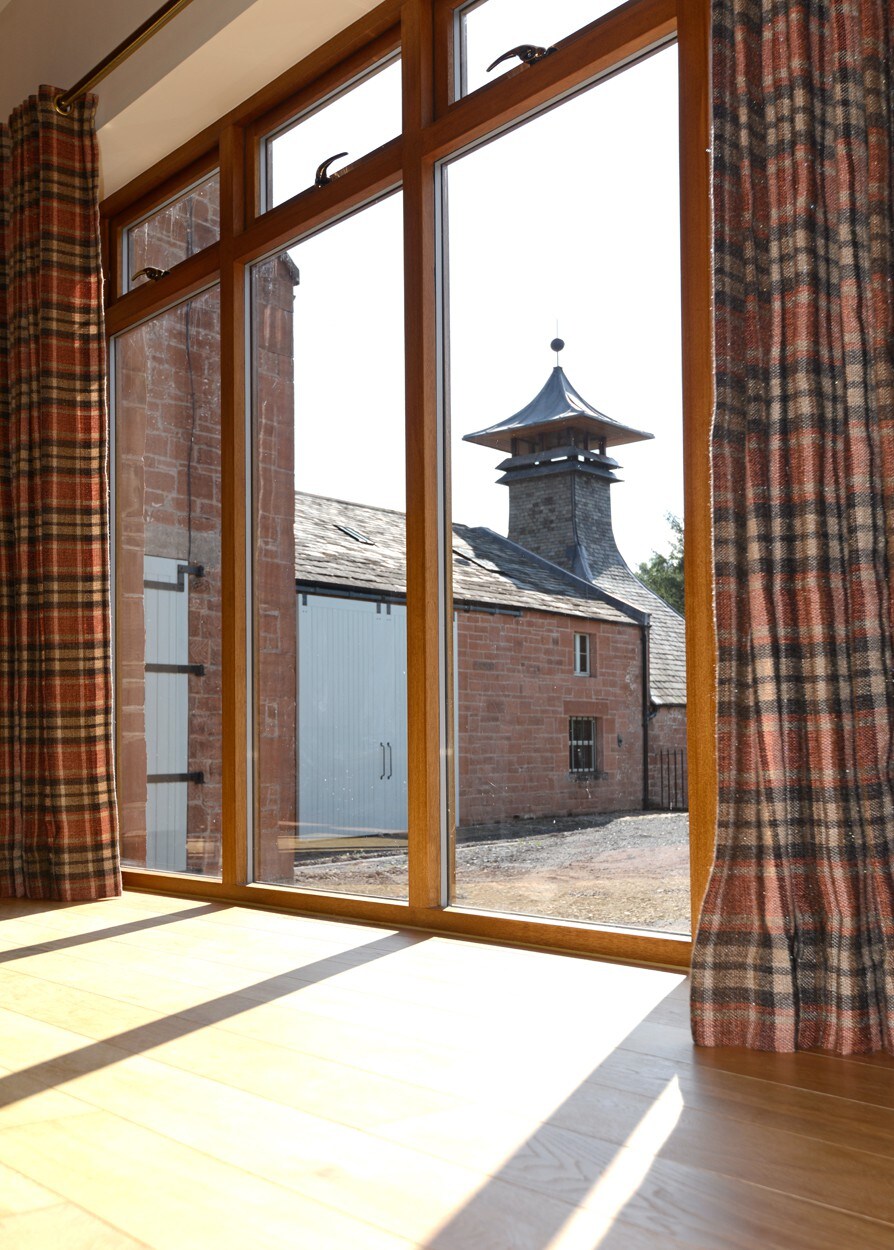 THE TACKROOM with private HOT TUB