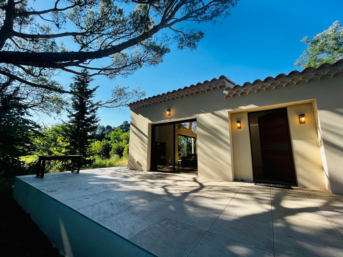 Maison au cœur de la garrigue avec jardin ! 4 pers