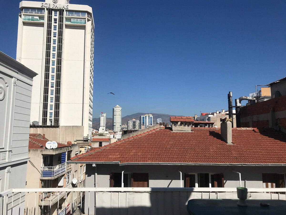 Alsancak with Terrace for 2 person / Special Room