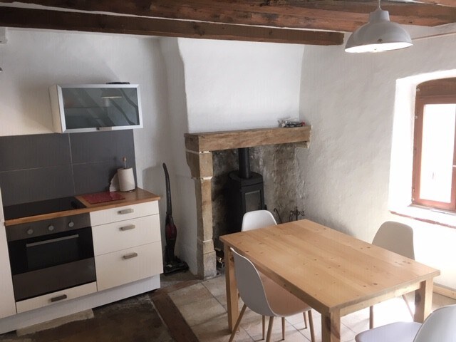 Champeix, petite maison de bourg - 4 personnes