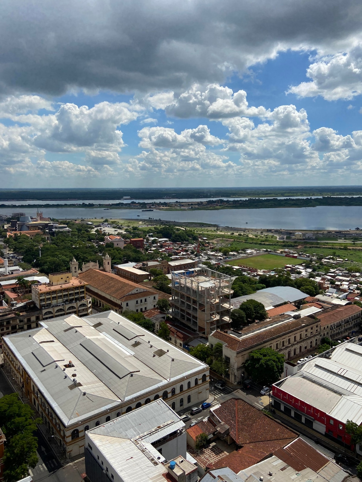 Big apartment with bay view in Downtown Asuncion