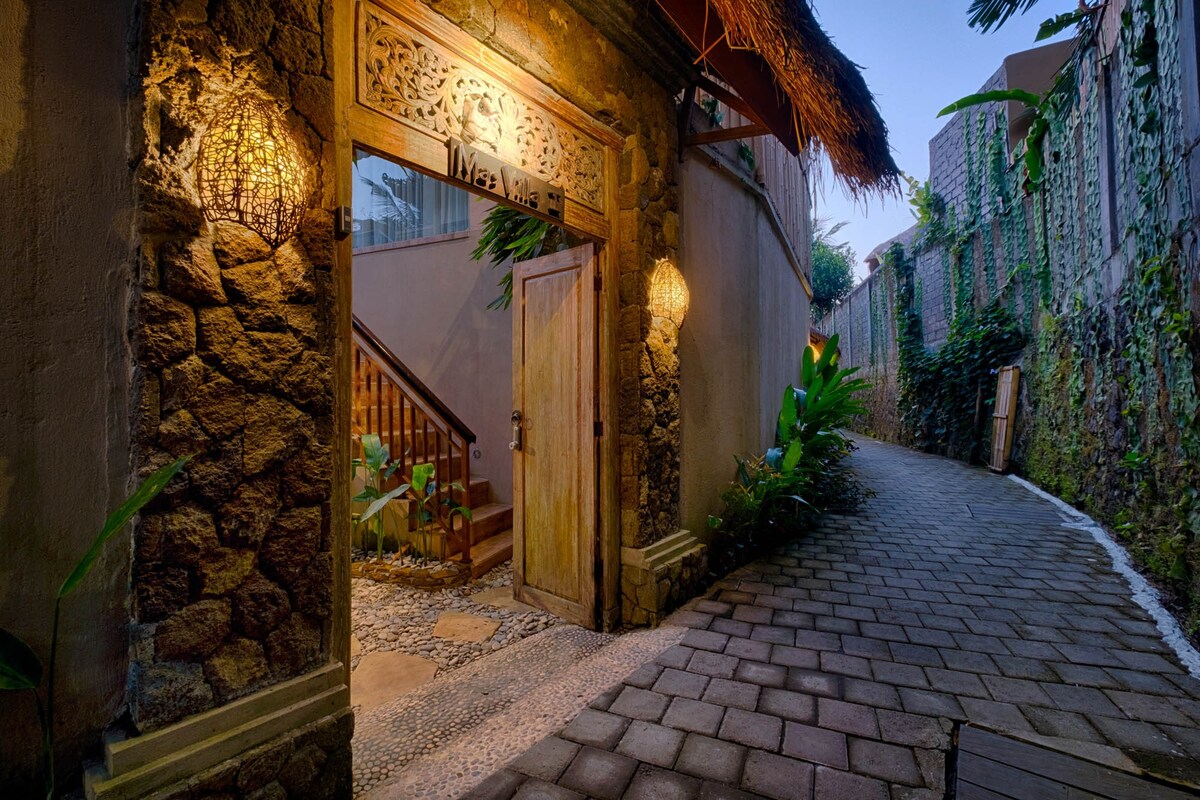 Four Bedroom Private Villa Ubud