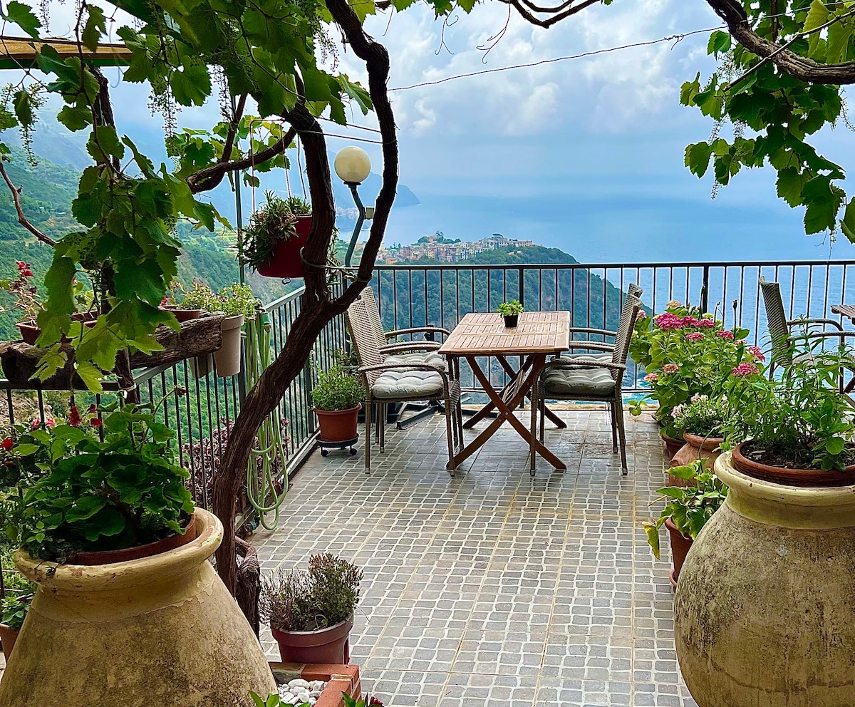 Gateway on the sea Cinque Terre