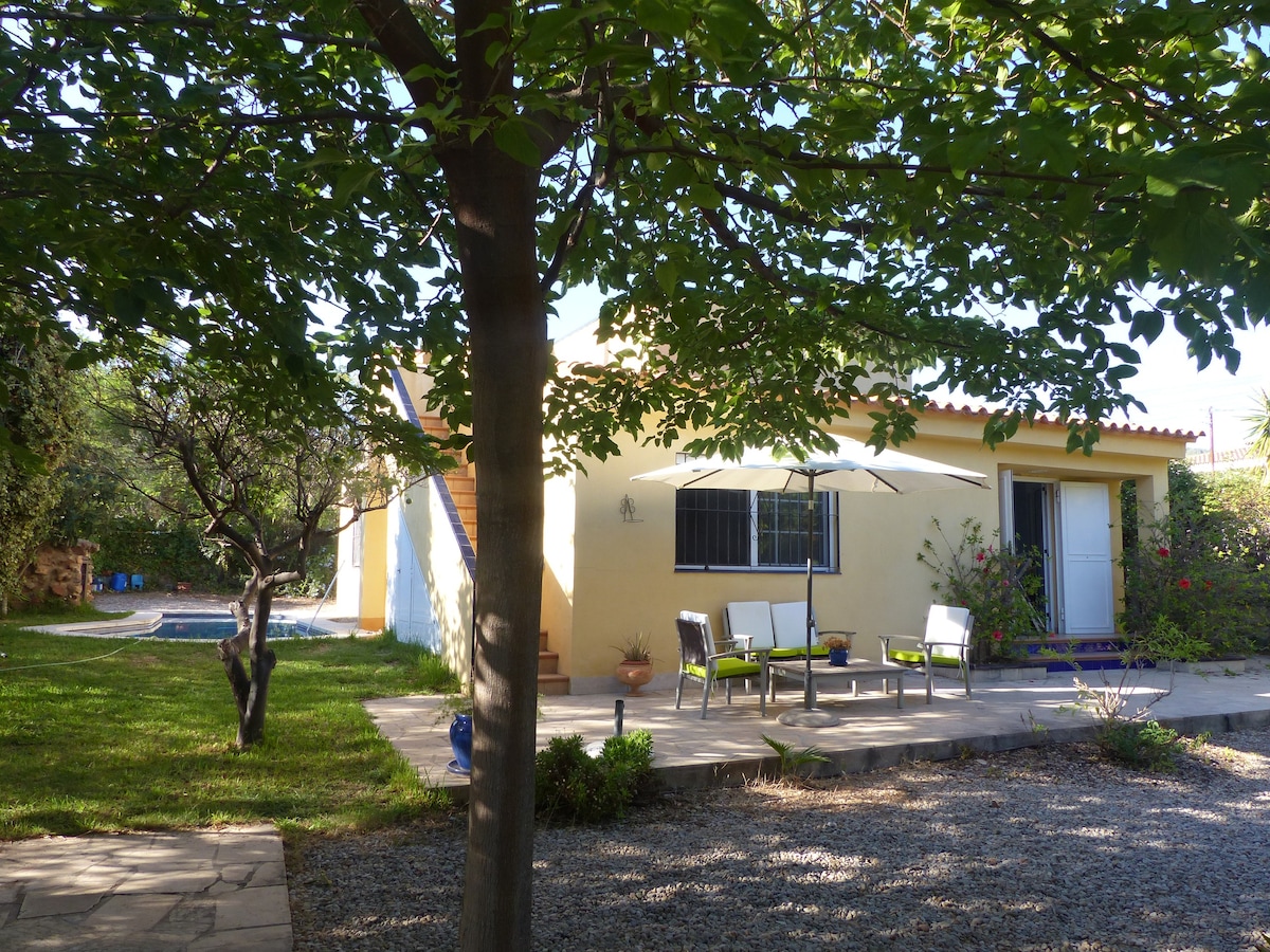贝尼卡西姆别墅（ Villa in Benicassim ） ，距离海滩5分钟路
