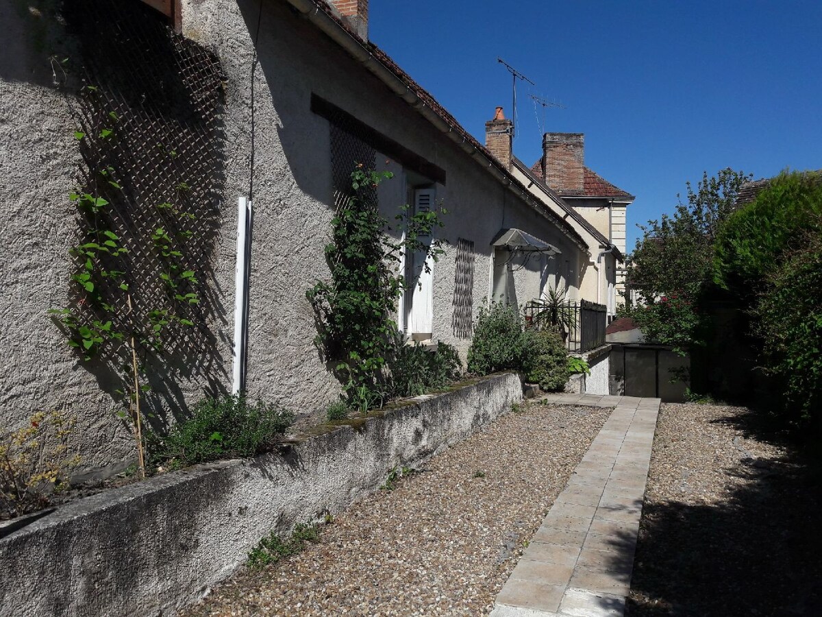 Maison 1900 dans village historique 8 personnes