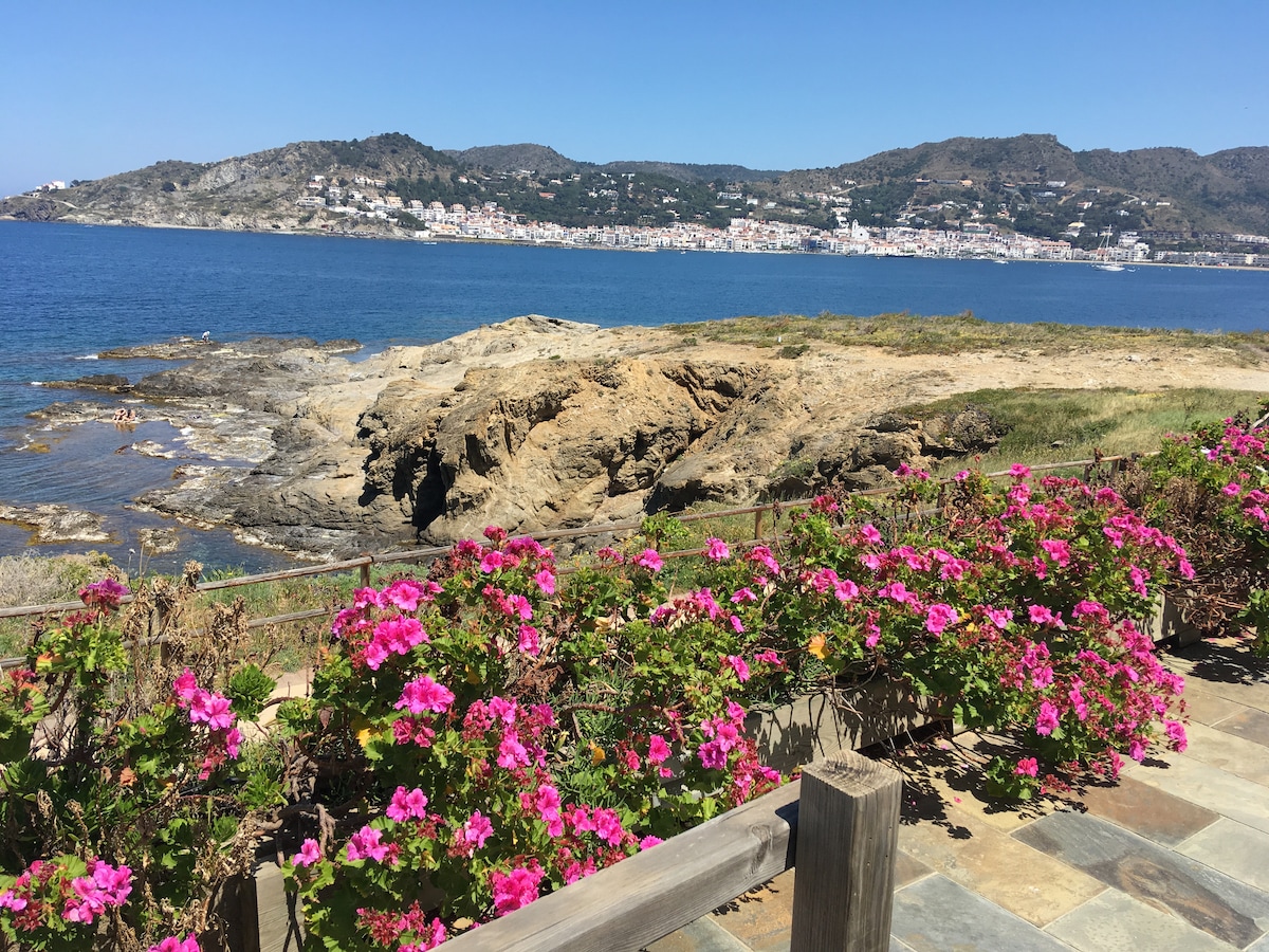 El port de la Selva, appartement neuf bord de mer.