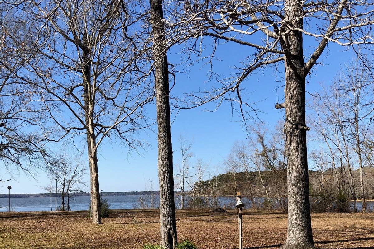 托莱多本德（ Toledo Bend ）上的日落点钓鱼小屋/无线网络！